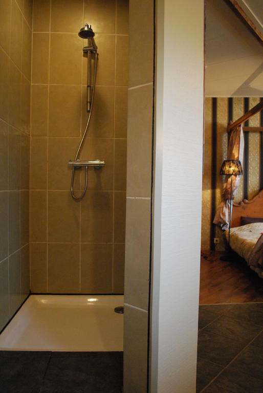 Logement Doosje Warfstermolen Ngoại thất bức ảnh